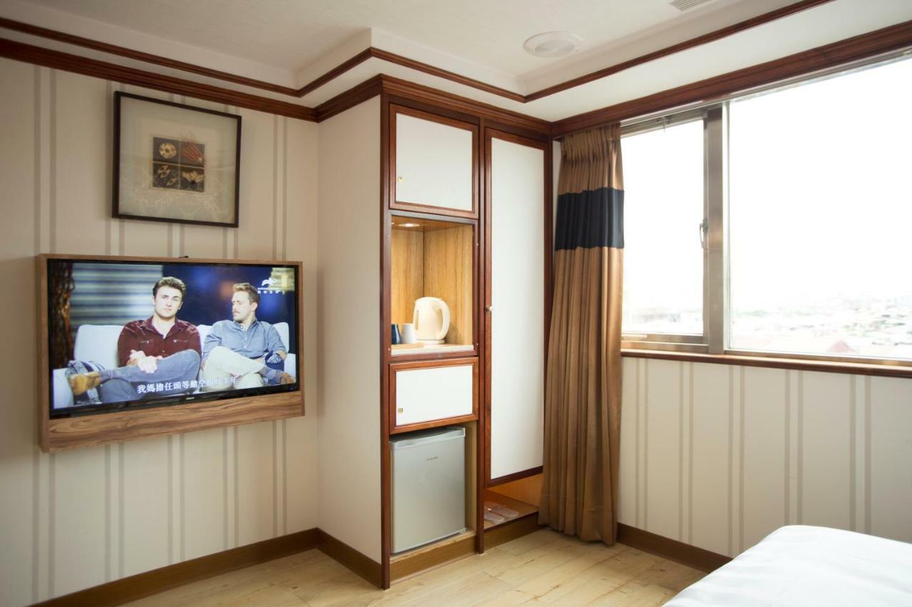 Silken Hotel Taipei Eksteriør billede